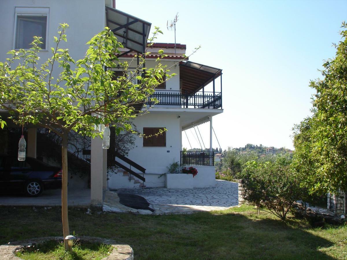Paschos Rooms Sívota Exterior foto